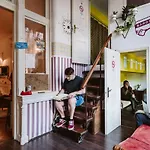 Hostel Baroque & Coworking *