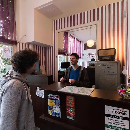 Baroque & Coworking Hostel Βουδαπέστη