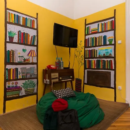 Hostel Baroque & Coworking Βουδαπέστη
