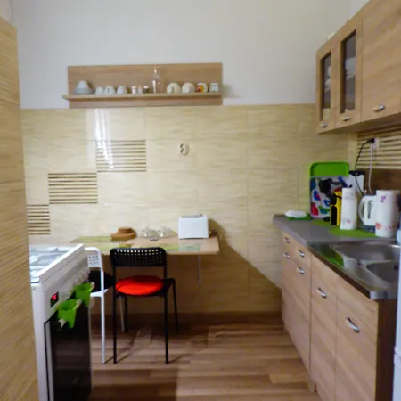 Baroque & Coworking Hostel