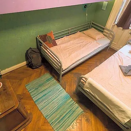 Hostel Baroque & Coworking Budapest
