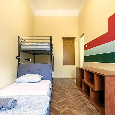 Baroque & Coworking * Budapest
