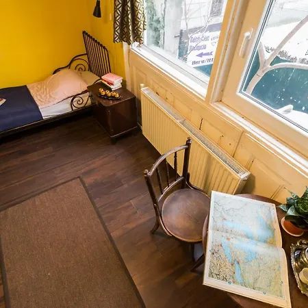 Baroque & Coworking Hostel Budapest