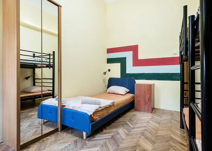 Baroque Hostel&coworking Hostal Budapest