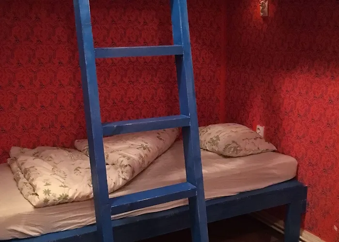 Baroque Hostel&coworking Hostal