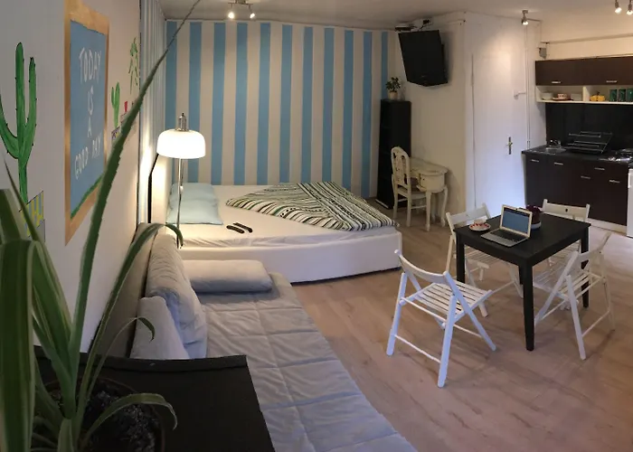 Hostal Baroque Hostel&coworking Budapest