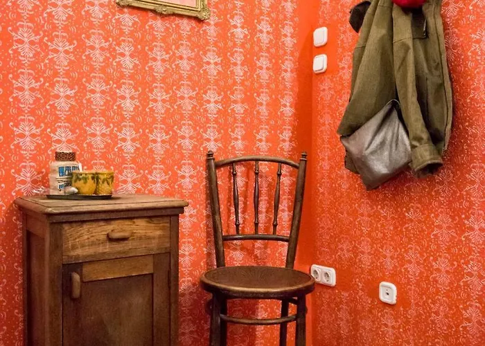 Hostel Baroque & Coworking