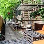 Baroque Hostel&coworking