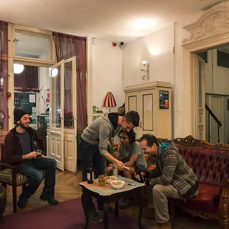Baroque & Coworking * 부다페스트