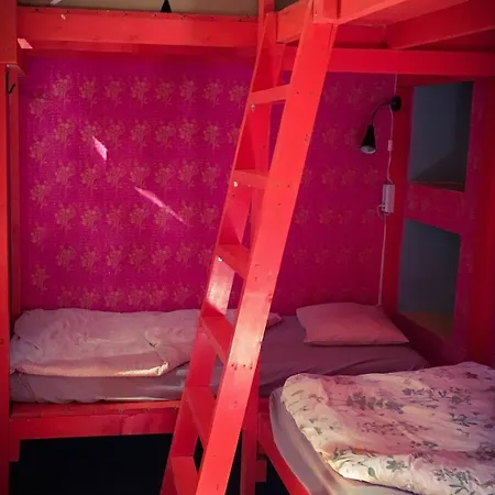 Hostel Baroque & Coworking Budapest