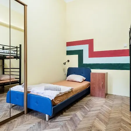 Baroque & Coworking Hostel Βουδαπέστη