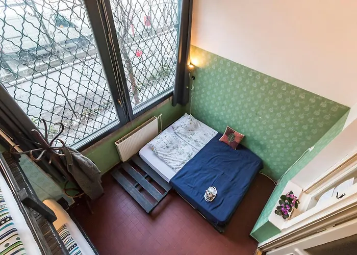 Hostel Baroque & Coworking Budapest